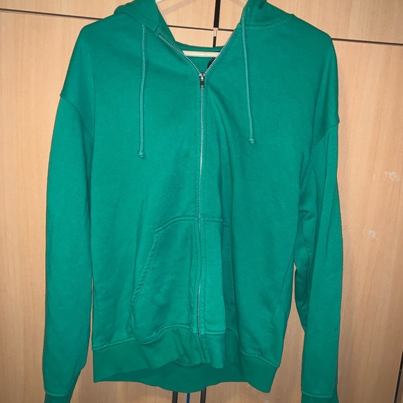 H&M Divided Brand, Green Small Zip-up Hoodie - Picture 3 of 5
